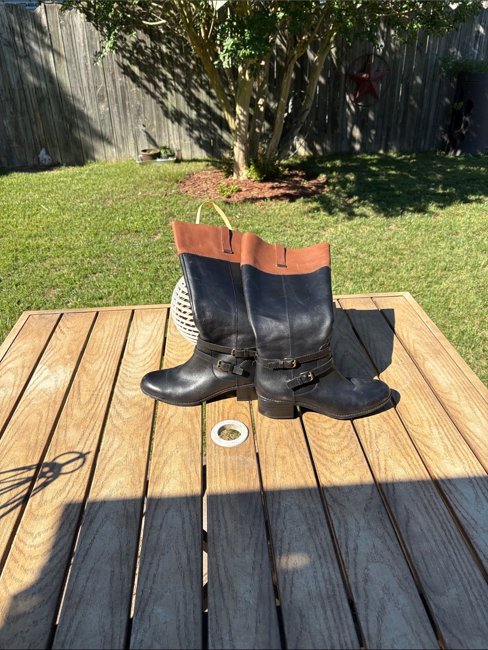 Bandolino Black Leather Mid-Calf Western Boots with Brown Top